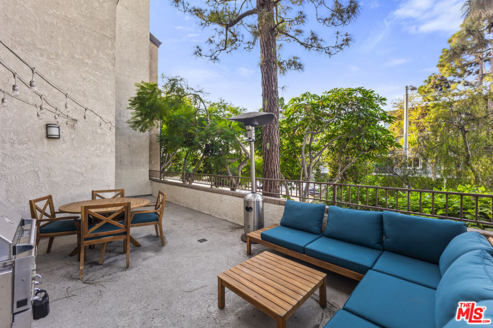 8110 Manitoba St #114, Playa Del Rey CA 90293