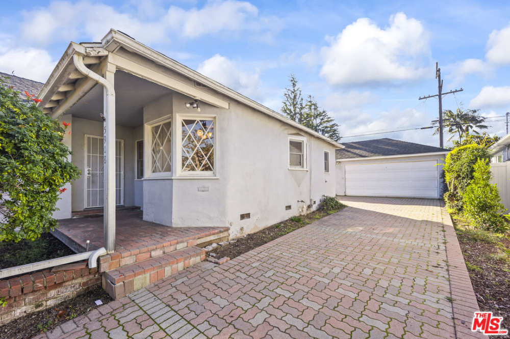 5908 Abernathy Dr, Los Angeles CA 90045