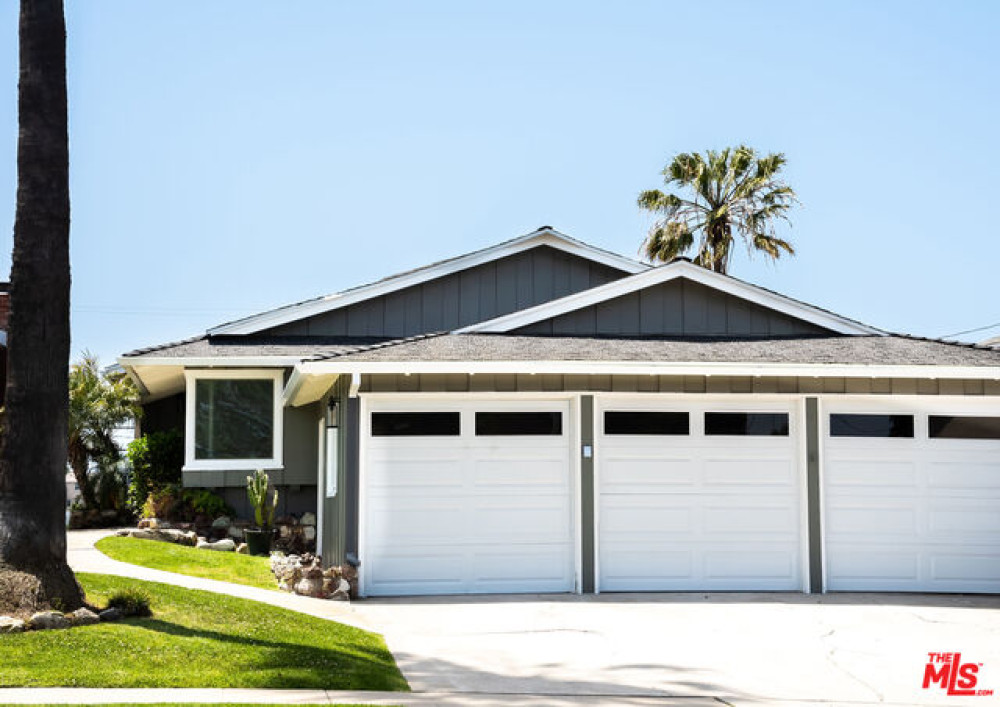 8231 Delgany Ave, Playa Del Rey CA 90293