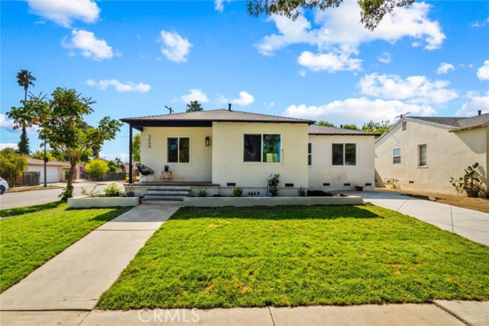 5400 W 76th St, Westchester CA 90045