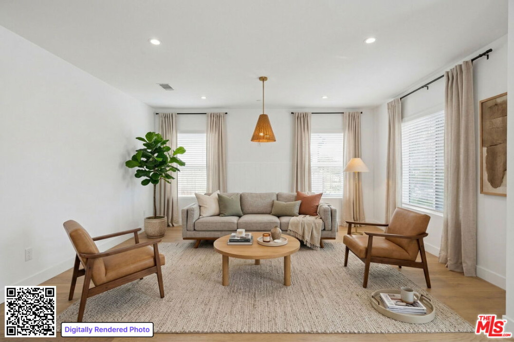 7832 Croydon Ave, Los Angeles CA 90045