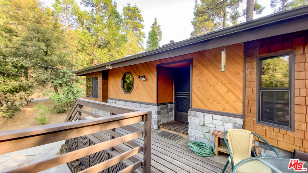 54165 Linger Ln, Idyllwild CA 92549