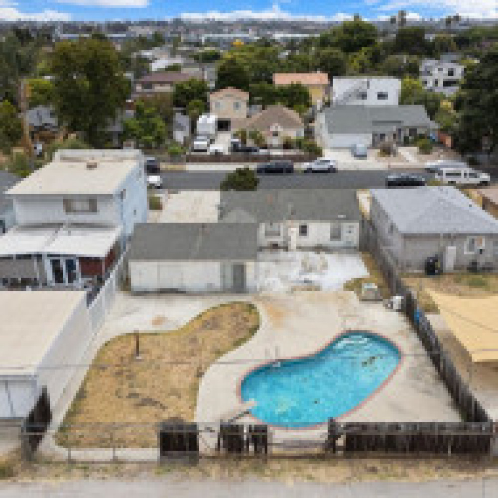 12923 Gilmore Ave Los Angeles CA 90066